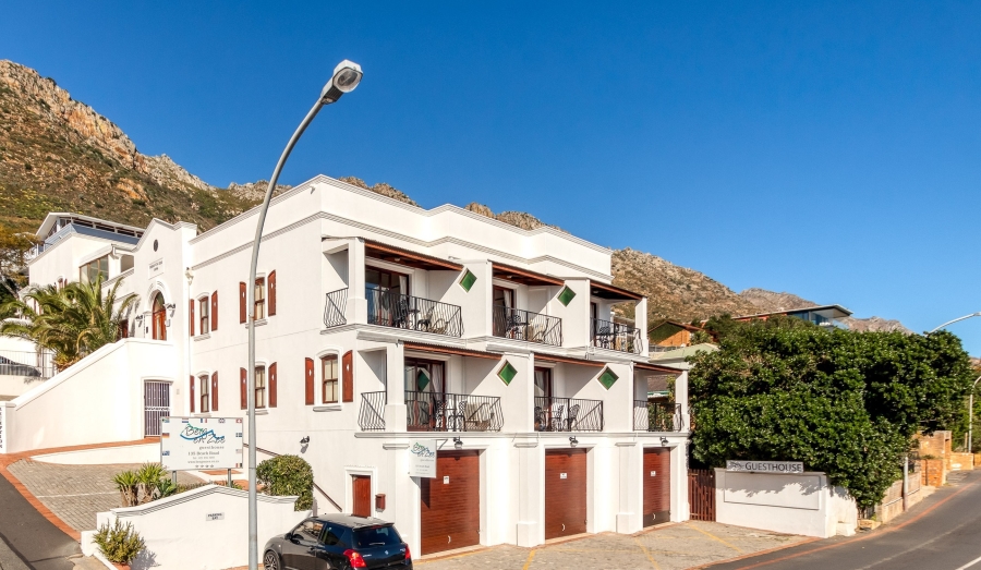 8 Bedroom Property for Sale in Gordons Bay Village Western Cape